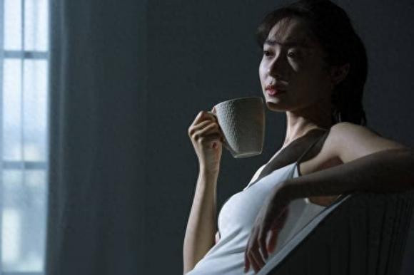 Nằm mơ thấy người thân đã khuất là tốt hay xấu? - Hình 4 Nam mo thay nguoi than da khuat la tot hay xau?-Hinh-4