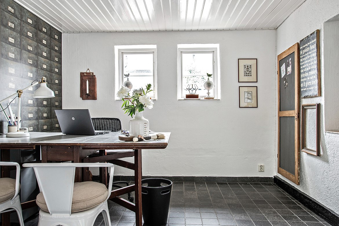 Ngoi nha vuon duoc cai tao vo cung an tuong tu nha kho cu-Hinh-4