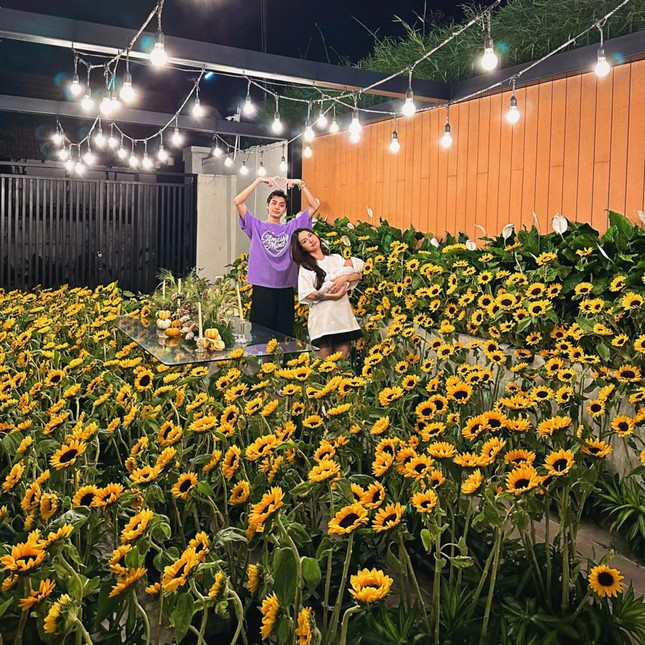 Lucie Nguyen - Tuan Duong ‘ran ran’ coi mang vi the hien tinh yeu ngot-Hinh-3