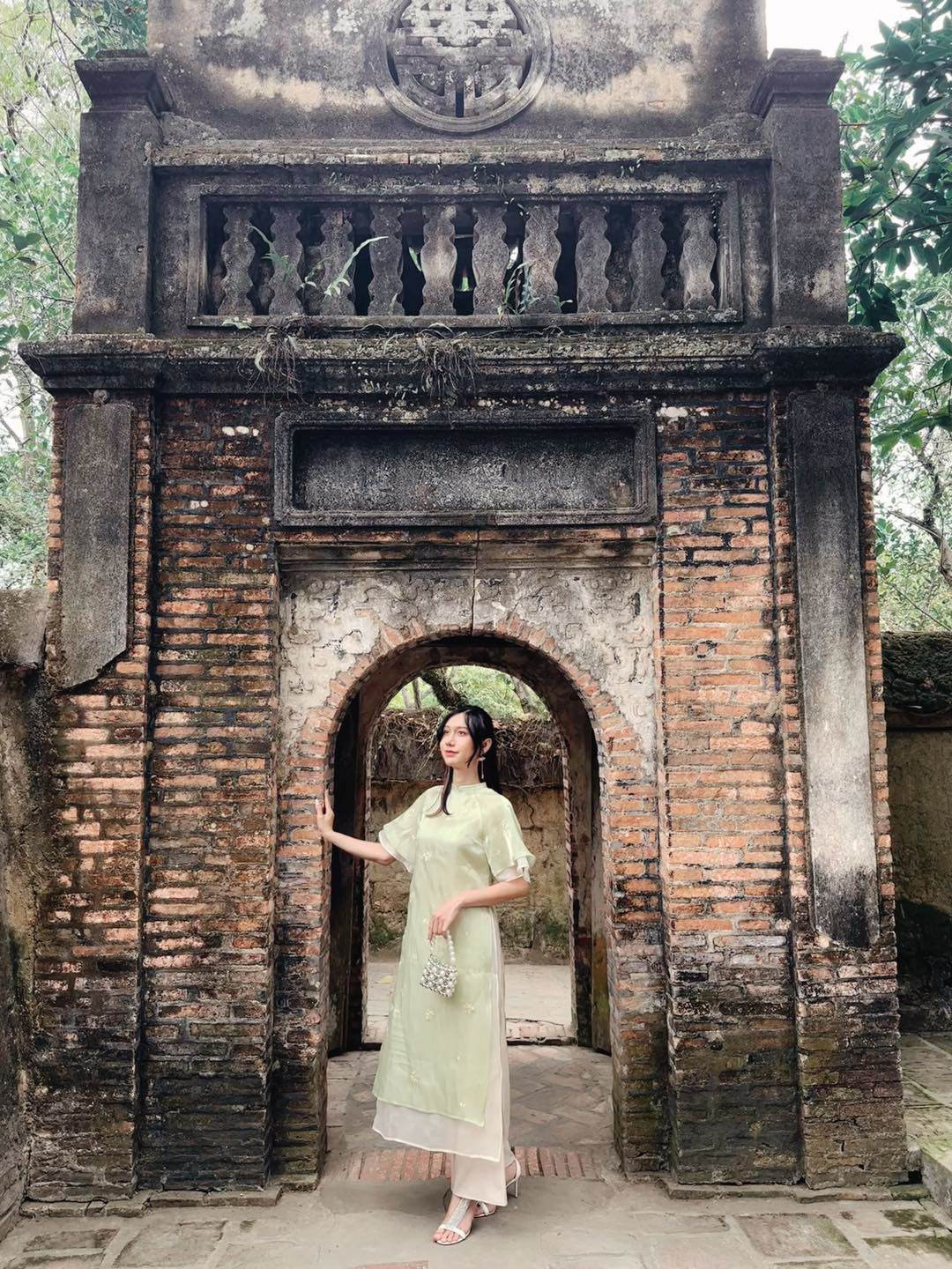 “Chị đẹp” Bắc Giang khiến fan phải “dụi mắt” khi mặc váy gây ảo giác - Hình 10 “Chi dep” Bac Giang khien fan phai “dui mat” khi mac vay gay ao giac-Hinh-10