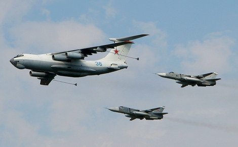 Dường như Trung Quốc bất lực trong việc kiếm tìm sản phẩm tiếp dầu trên không nội địa nên quyết định phải nhờ tới Nga - Ukraine.