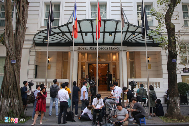 Sau khách sạn Melia và JW Marriott, Sofitel Legend Metropole là khách sạn 5 sao thứ ba được chú ý đặc biệt tại Thượng đỉnh Mỹ - Triều. Khách sạn này là nơi diễn ra các hoạt động đàm phán chủ đạo của hai nhà lãnh đạo Mỹ - Triều Tiên trong khuôn khổ Hội nghị. Ảnh: Zing.