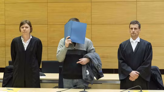 Dau doc dong nghiep toi song thuc vat vi... thich thi nghiem?