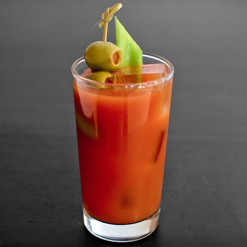 Ngoài ra, Bloody Mary cũng là tên gọi của một loại cocktail có màu đỏ, được lưu truyền là thứ nước Bloody Mary sẽ uống sau khi trừng phạt kẻ đã gọi tên mình.
