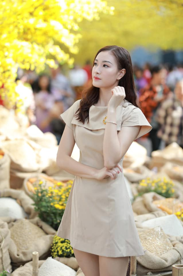 Ngắm vẻ đẹp vạn người mê của hoa khôi bóng chuyền Kim Thanh - Hình 11 Ngam ve dep van nguoi me cua hoa khoi bong chuyen Kim Thanh-Hinh-11