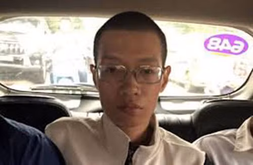 Các trinh sát nhanh chóng rà soát nơi ở của nghi phạm, những địa điểm mà nghi phạm có thể xuất hiện. Chỉ sau 3 giờ đồng hồ, một tổ công tác đã phát hiện và bắt giữ Nguyễn Anh Tú. Tại cơ quan Công an, bước đầu nghi can khai nhận trước đó đã thuê trọ ở đây, nhưng sắp hết hạn hợp đồng. Tình cờ đối tượng này nắm được việc có nữ sinh đến thuê phòng, Tú đã nảy sinh ý định cưỡng hiếp cô gái trẻ.