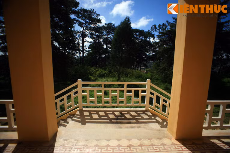 Sau giải phóng, Dinh tỉnh trưởng từng được dùng làm Bảo tàng tỉnh Lâm Đồng, nhưng sau đó lại bị bỏ phế trong nhiều năm.