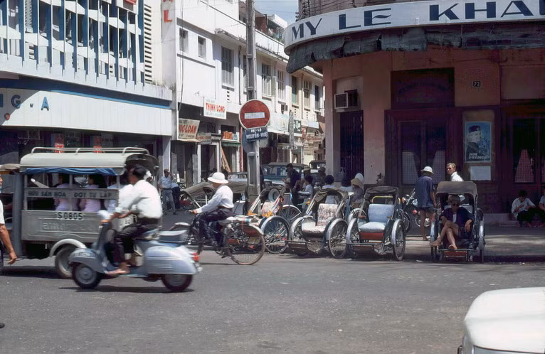 Góc đường Nguyễn Huệ - Nguyễn Thiệp.