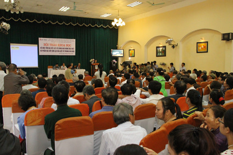 Quang cảnh “Hội thảo khoa học về việc tìm hài cốt liệt sĩ bằng khả năng đặc biệt và phần hài cốt còn lại của liệt sĩ Phùng Chí Kiên".