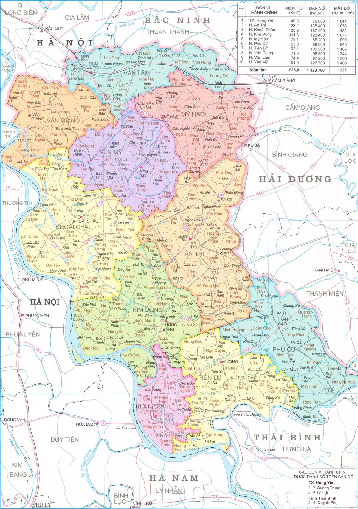 Tổng diện tích đất tự nhiên của tỉnh Hưng Yên là 926,0 km2. Tỉnh Hưng Yên được phân chia thành 10 đơn vị hành chính cấp huyện, gồm 1 thành phố, 1 thị xã và 8 huyện với 161 đơn vị hành chính cấp xã, gồm 139 xã, 14 phường và 8 thị trấn.