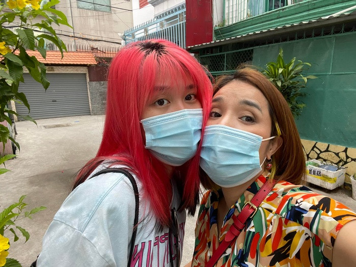 Con gái MC Cát Tường ủng hộ mẹ hẹn hò người kém tuổi - Hình 5 Con gai MC Cat Tuong ung ho me hen ho nguoi kem tuoi-Hinh-5