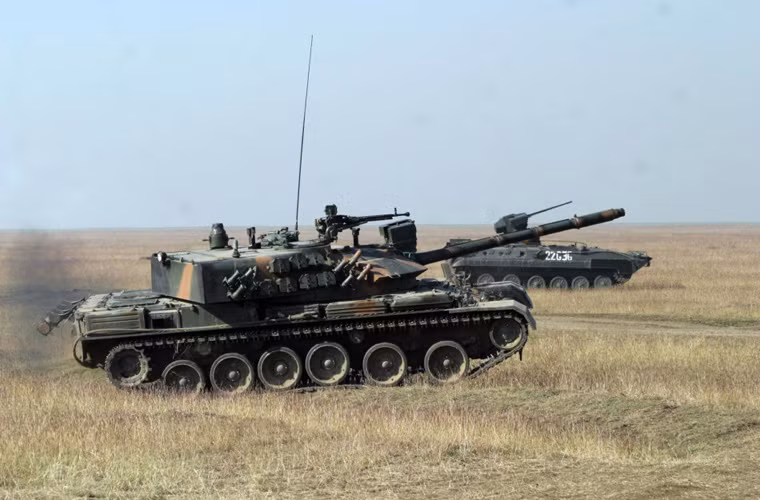 Theo ghi nhận từ ê kíp vận hành xe tăng TR-85M1 của Romania, nhiều binh sĩ Mỹ đã nổi cáu sau khi kết thúc cuộc tập trận.