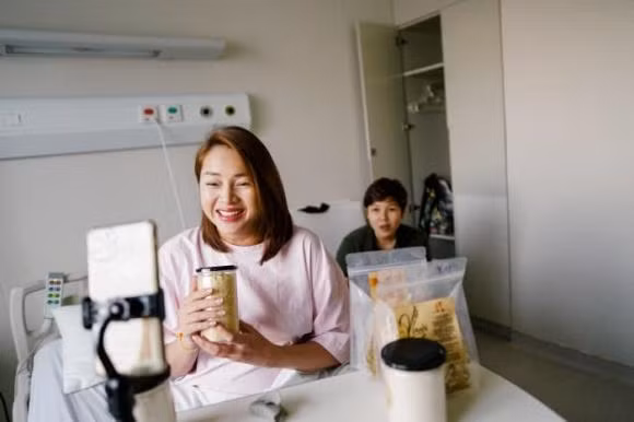 Diem Chau: Truoc khi sinh con 5 phut van livestream ban hang?-Hinh-3