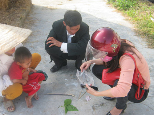 Một điều đặc biệt nữa là loại sinh vật này chặt đứt lìa thân vẫn sống. Ở nhiều nhà dân trong xã Quỳnh Hoa, loài sinh vật này trú ẩn ở các vườn rau. Thi thoảng chúng lại bọ vào sân nhà. Người dân ở đây đang hoang mang, lo lắng không biết loại sinh vật lạ này có gây hại hay không.