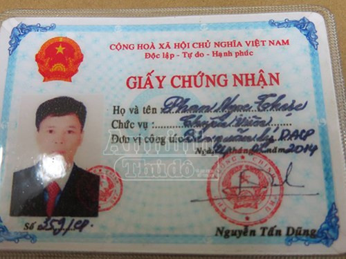 Giấy tờ giả của Phan Ngọc Thực được làm giả có con dấu và chữ ký giả của Thủ tướng Chính phủ giống... y như thật.
