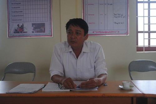 Đứa trẻ sau khi tiêm được đưa về nhà. Rạng sáng 8/11, người mẹ trẻ giật mình tỉnh giấc khi con trai nằm bên cạnh vặn mình, miệng nấc nghẹn. Chị Linh hốt hoảng gọi người thân đến kiểm tra. Vài tiếng sau, cháu bé tử vong tại Bệnh viện đa khoa huyện Nga Sơn. Việc chôn cất nạn nhân được tiến hành ngay sau đó. Hiện gia đình chị Linh đã khai quật mộ và gửi đơn tới Công an huyện đề nghị làm rõ nguyên nhân cái chết của cháu Phú, liệu có liên quan tới chất lượng vacxin hay vì lý do nào khác. Là người trực tiếp tiếp nhận và khám sức khỏe nạn nhân, ông Mai Kim Tuyến (Trạm trưởng trạm y tế xã Nga Trường) cho biết, cháu Phú được tiêm vacxin BCG. Đây là loại vacxin do trung tâm y tế dự phòng huyện Nga Sơn cung cấp. Tại địa phương, việc tiêm chủng chưa từng xảy ra tai biến.