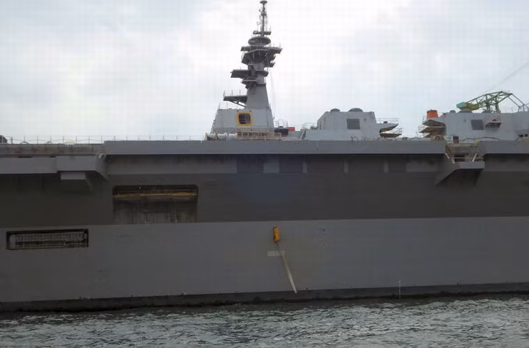 Dự kiến, con tàu sẽ chính thức bàn giao cho Lực lượng Phòng vệ Biển Nhật Bản (JMSDF) vào tháng 3/2015. Đơn giá của một chiếc tàu vào khoảng 1,5 tỷ USD.