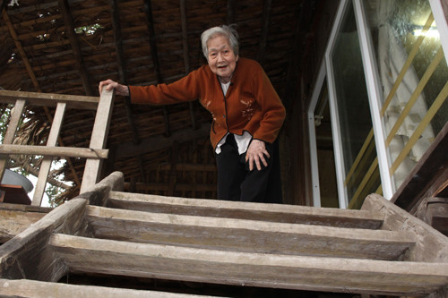 Cuoc song cua cu ba 94 tuoi