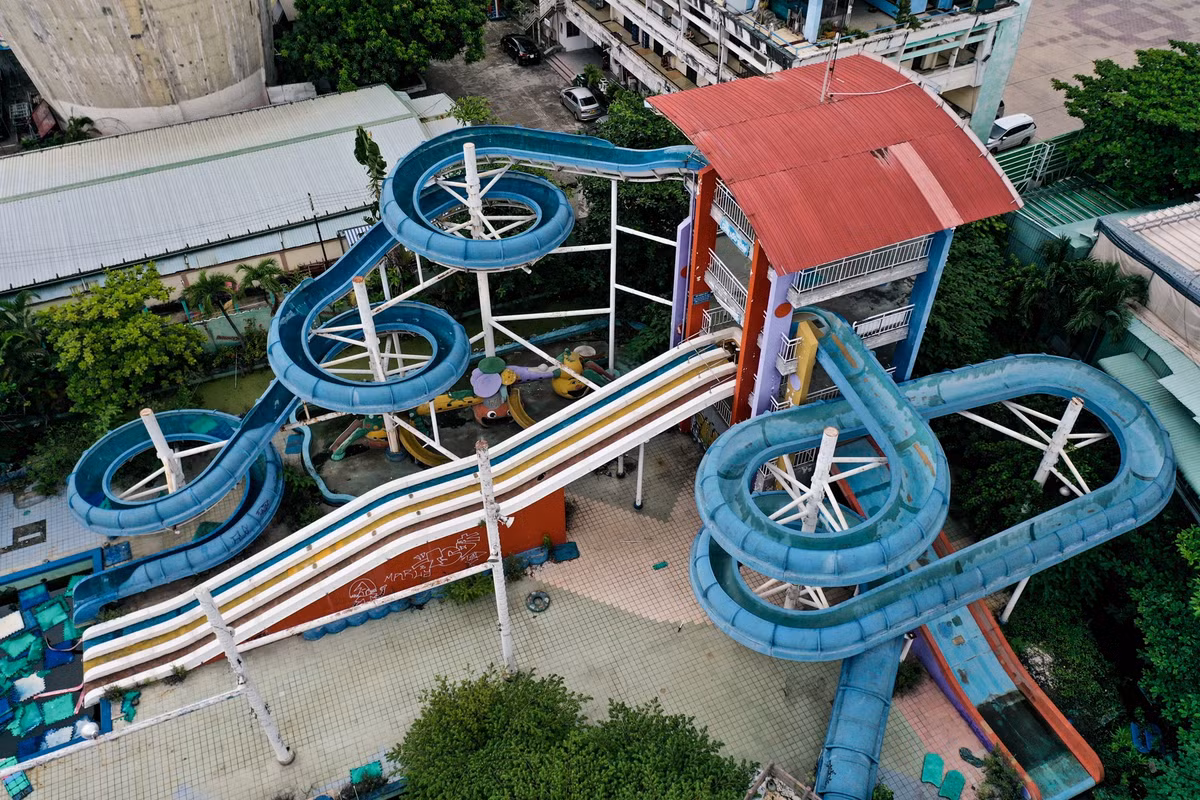 Đi vào hoạt động từ năm 1999, công viên nước Đại Thế Giới từng là địa điểm vui chơi ưa thích của nhiều thế hệ người dân TP HCM.