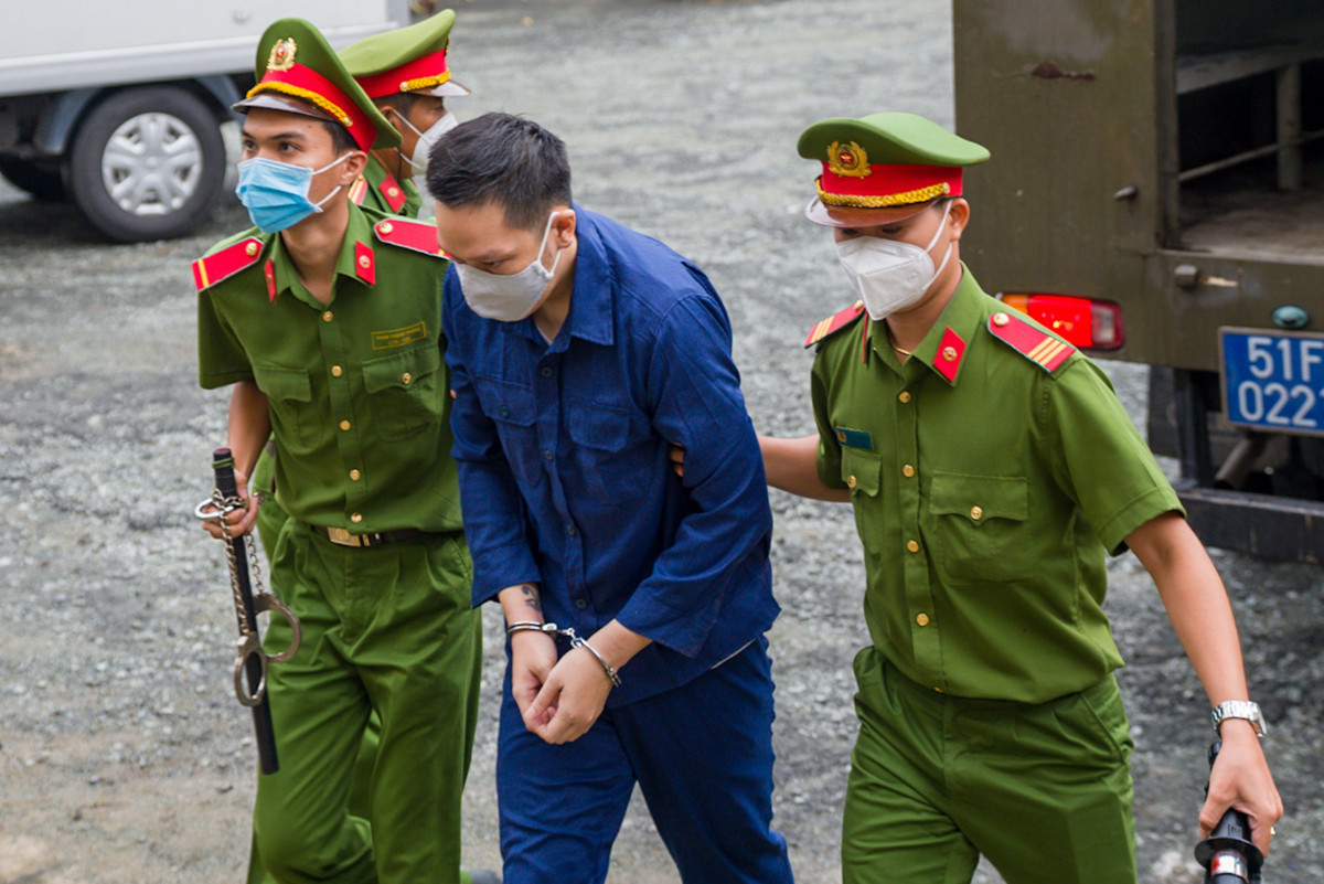 Nguyễn Kim Trung Thái bị truy tố về tội Hành hạ người khác và Che giấu tội phạm. Còn Trang bị truy tố về tội Giết người và Hành hạ người khác.