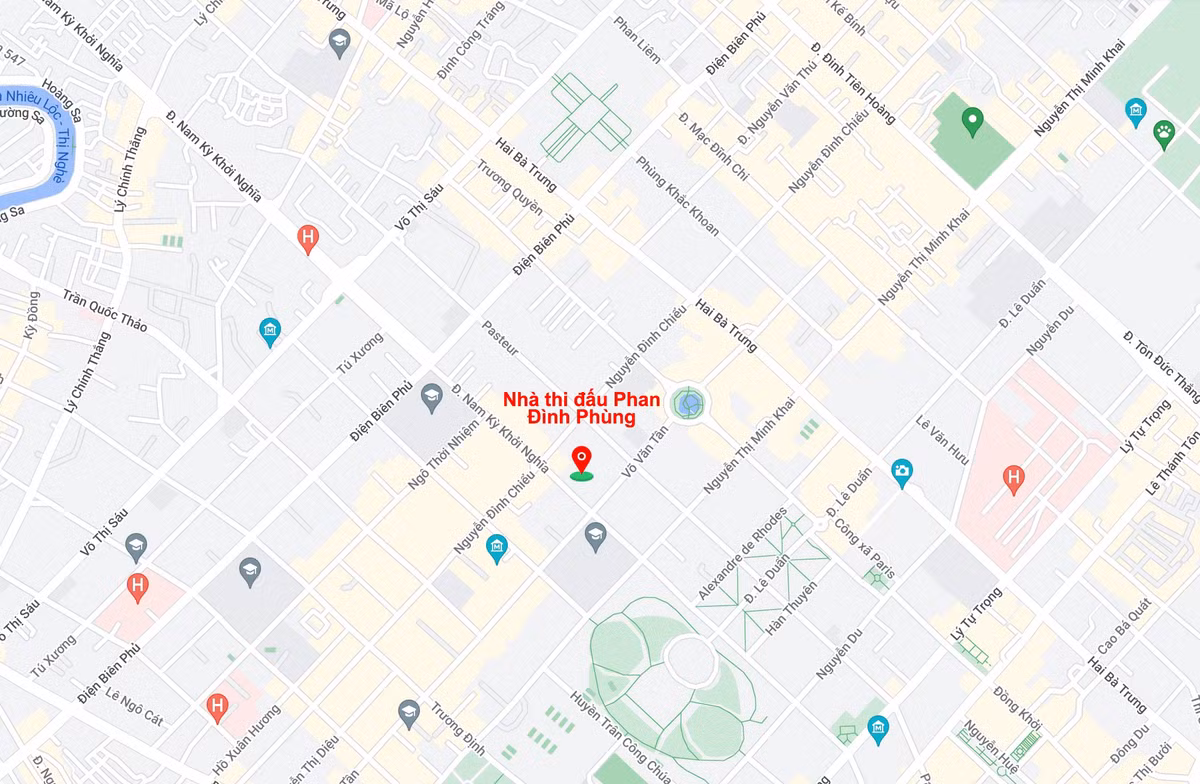 Nhà thi đấu Phan Đình Phùng (ô màu đỏ), quận 3, TP HCM. Ảnh: Google Maps.