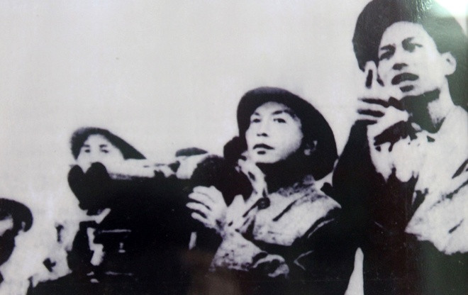 “Quyet dinh lich su” cua chien dich Dien Bien Phu qua ky uc tuong Thuy-Hinh-2