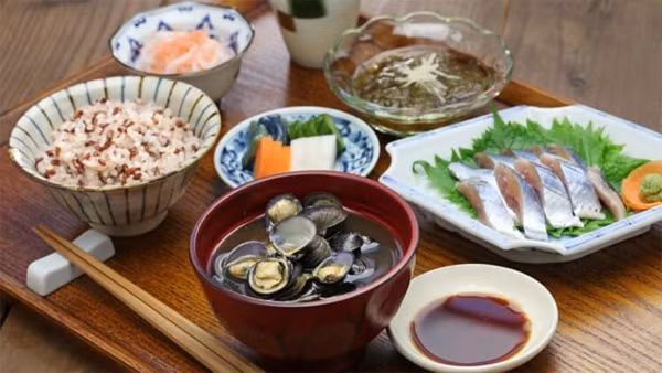 Nhung hanh dong nho giup nguoi Nhat song tho nhat the gioi-Hinh-3