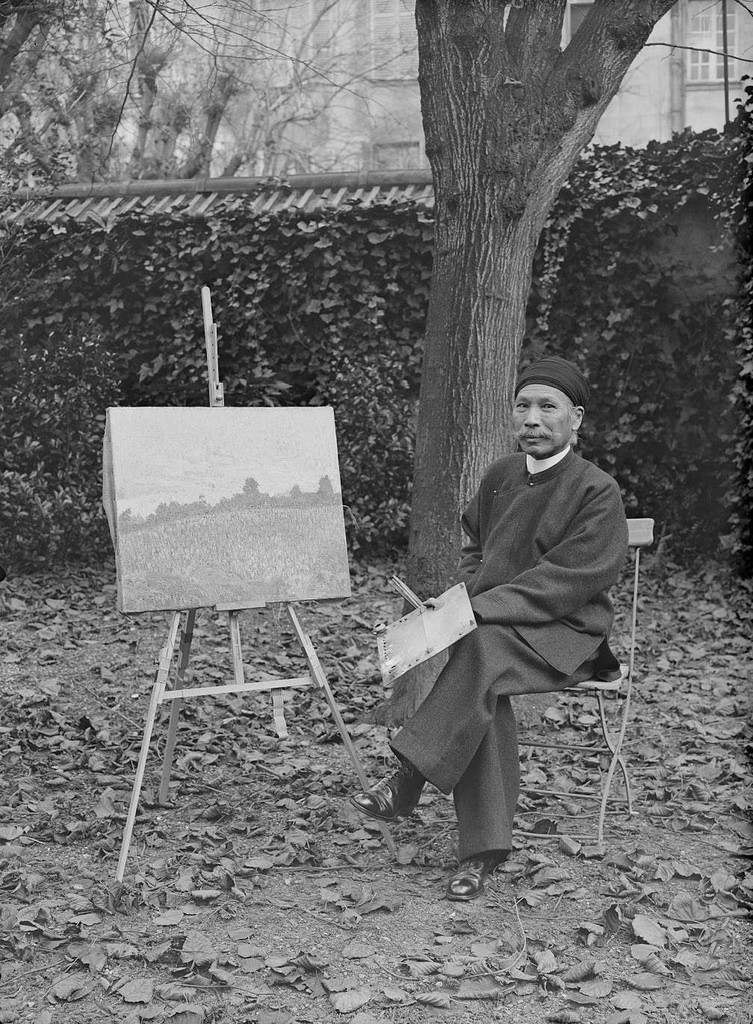 Trong thời gian bị lưu đày, ông đã theo học ngành hội họa và được coi là một trong những người đi tiên phong của nền hội họa hiện đại Việt Nam. Ảnh tư liệu.