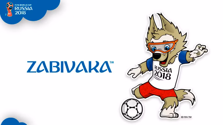 Tại World Cup 2018 ở Nga, linh vật là Zabivaka, một con chó sói mặc chiếc áo thun len màu nâu và màu trắng với dòng chữ "RUSSIA 2018" và đeo kính thể thao màu cam. Ảnh: FIFA.