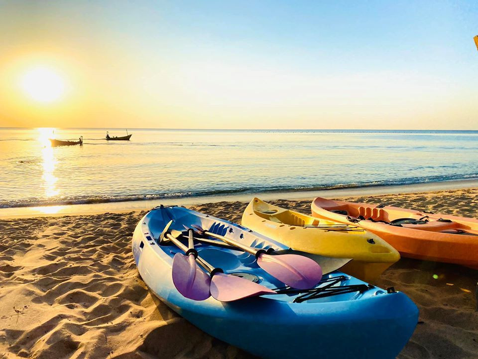 Chong dung quay clip khi thay vo bi danh ghen