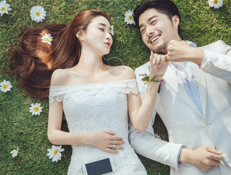 Phụ nữ khôn ngoan không hỏi người đàn ông mình yêu 4 câu này Phu nu khon ngoan khong hoi nguoi dan ong minh yeu 4 cau nay