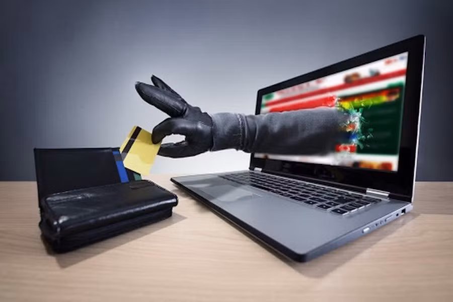 'Me hon tran' thu doan cua ke gian rut tien trong tai khoan