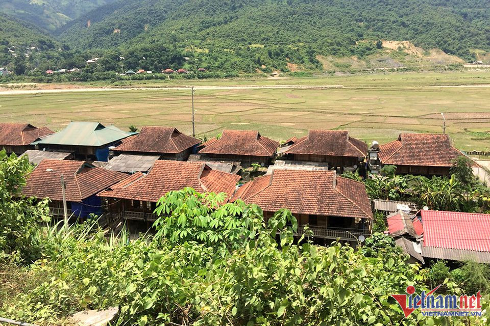 9 địa điểm không thể bỏ qua khi khám phá miền Tây xứ Nghệ - Hình 9 9 dia diem khong the bo qua khi kham pha mien Tay xu Nghe-Hinh-9