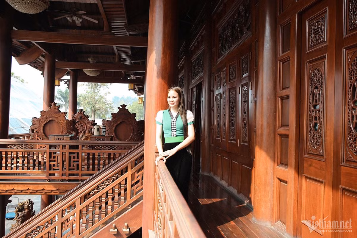 Mỗi ngày địa điểm này đón chào hàng trăm lượt khách tham quan. Ảnh: Nhị Tiến