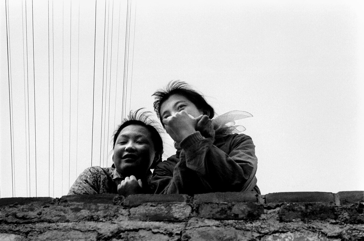 Hai cô gái ở Vạn Lý Trường Thành.