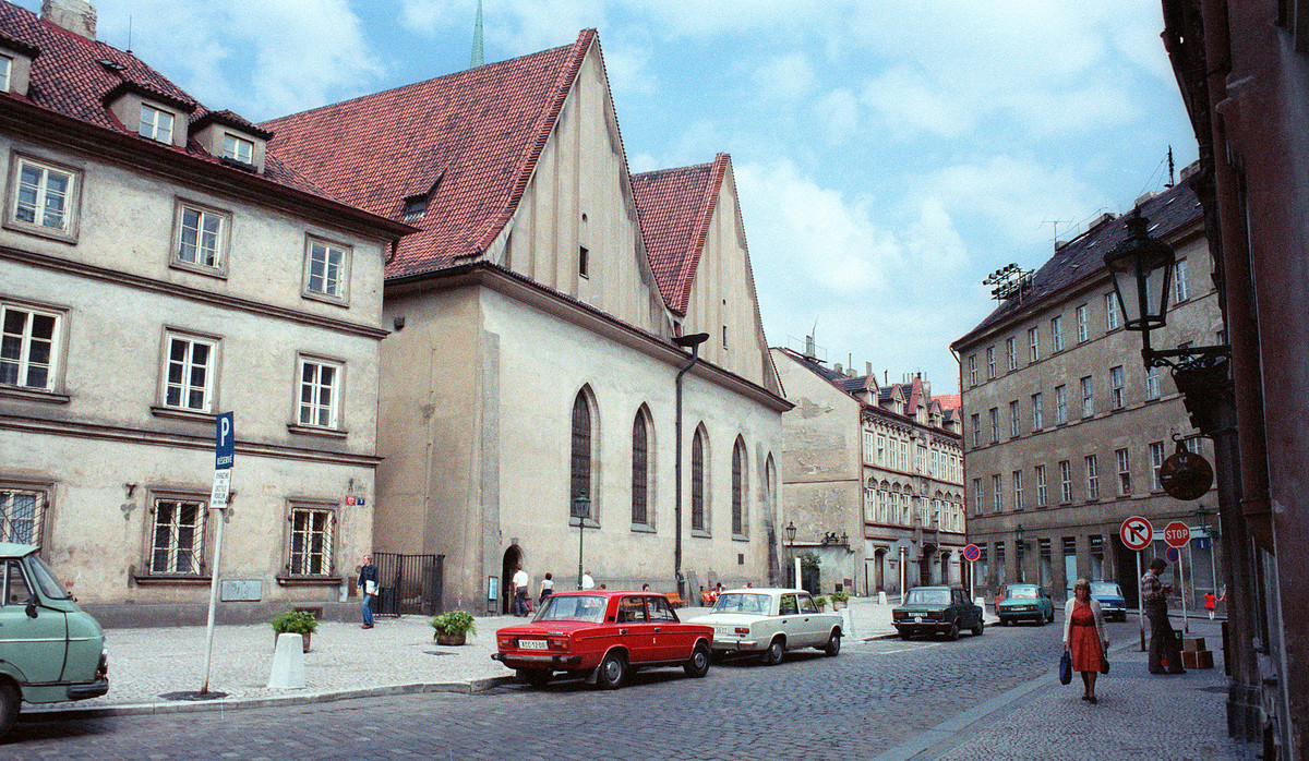 Quảng trường Betlémské ở khu phố cổ.