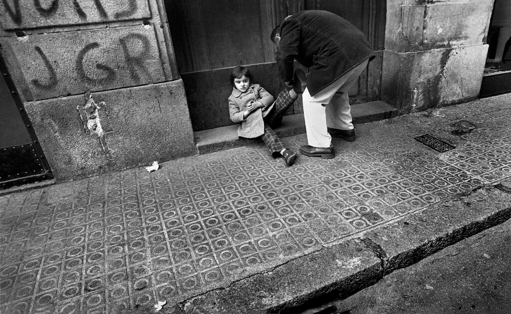 Hai ông cháu trên phố Gothic, 1979.