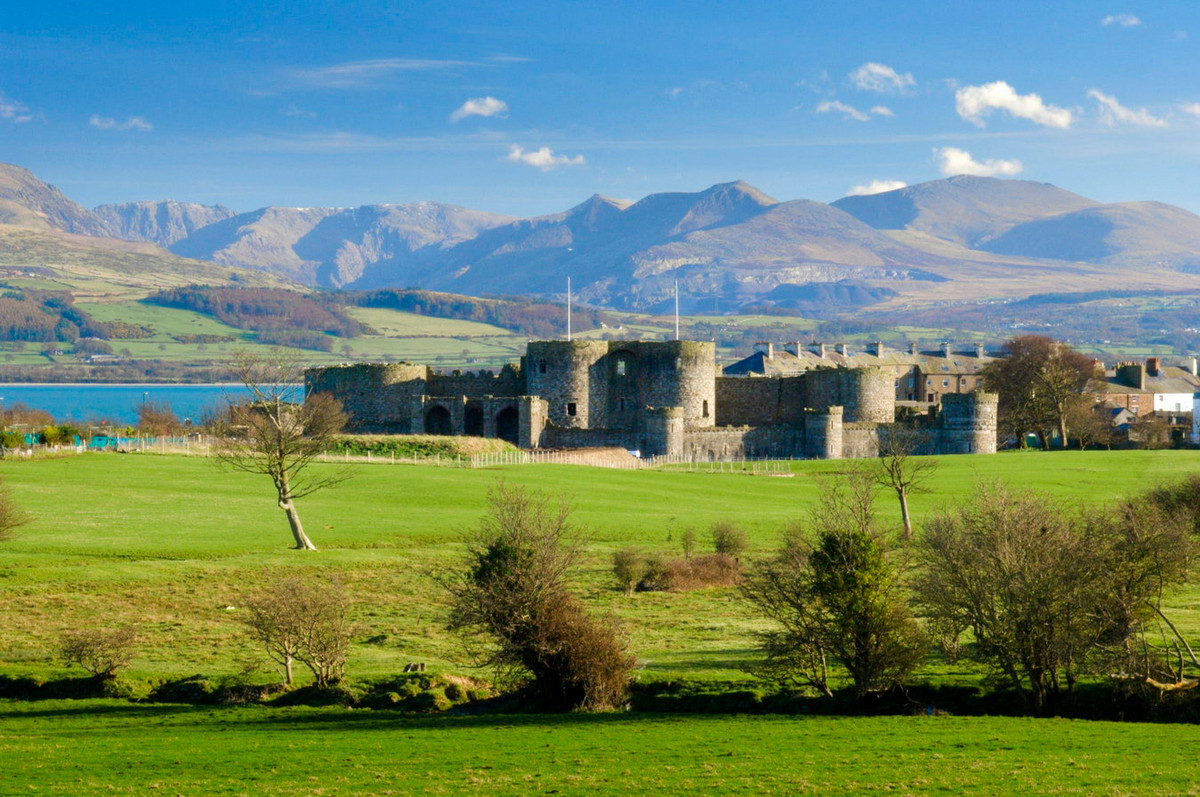 Nằm ở thị trấn Beaumaris trên đảo Anglesey thuộc xứ Wales, lâu đài Beaumaris được coi là một trong những công trình kiến trúc quân sự xuất sắc nhất của châu Âu thời Trung cổ. Ảnh: Lonely Planet.