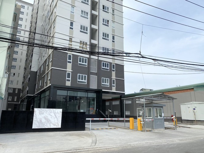 ##s###Dự án Felisa Riverside cũng chưa thực hiện nghiêm túc việc bảo lãnh nghĩa vụ tài chính trước khi bán nhà hình thành trong tương lai.