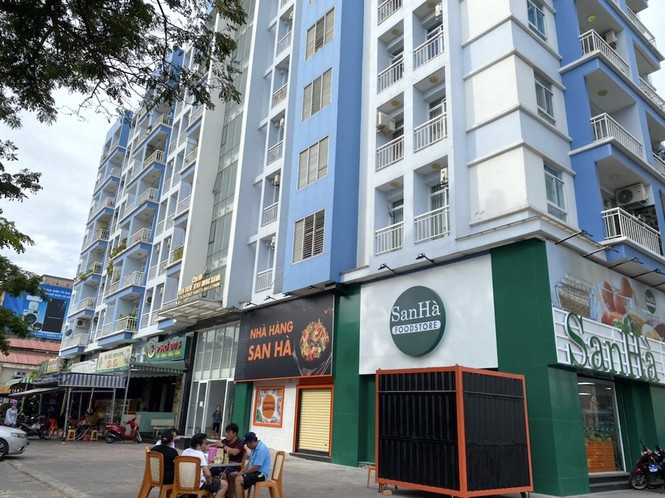 ##s###Cụ thể, dự án The Green View (557 Bến Bình Đông, phường 13, quận 8) chưa thực việc bảo lãnh nghĩa vụ tài chính của chủ đầu tư đối với khách hàng trước khi ký hợp đồng bán nhà ở hình thành trong tương lai.