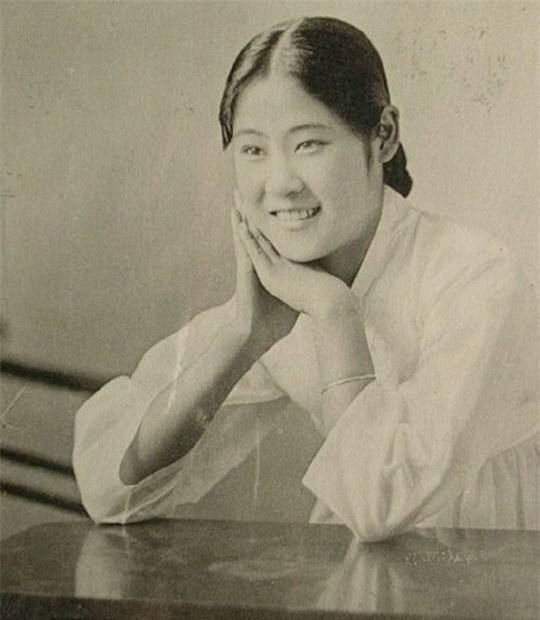 Những nàng "gisaeng sắc nước hương trời" từng làm hàng triệu nam nhân Hàn Quốc si mê 100 năm trước ảnh 12 Những nàng "gisaeng sắc nước hương trời" từng làm hàng triệu nam nhân Hàn Quốc si mê 100 năm trước ảnh 12