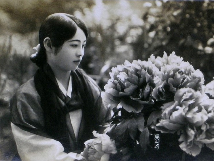 Những nàng "gisaeng sắc nước hương trời" từng làm hàng triệu nam nhân Hàn Quốc si mê 100 năm trước - Hình 8 Nhung nang