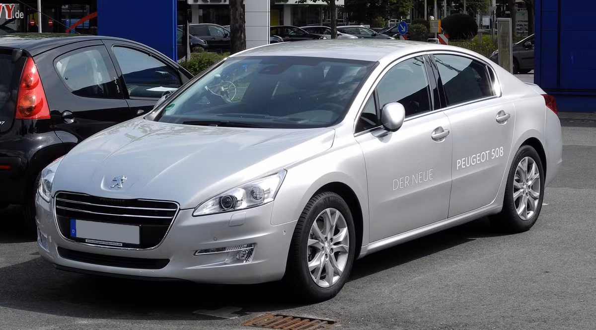 Cùng với người anh em của mình, Peugeot 508 chính hãng từ Pháp cũng đã cập cảng Sài Gòn chiều ngày 16/6 vừa qua.