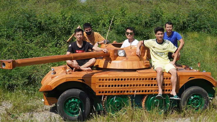 9x Bac Ninh chi hang tram trieu che tao hang loat sieu xe bang go-Hinh-7