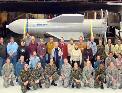 Sát thủ diệt boong ke, hầm ngầm - GBU-57.