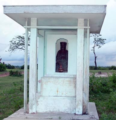 Bức tượng thiêng ở Quảng Trị. Ảnh: Tiền Phong.