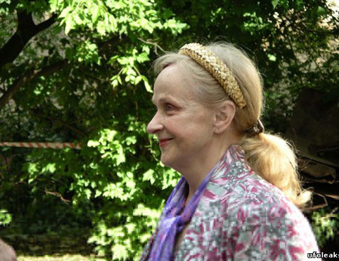 Bà Zinaida Baranova không ăn, uống nhiều năm qua.