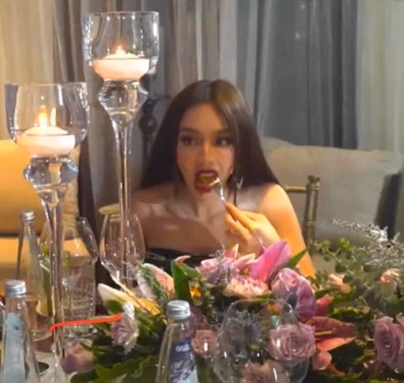 Hoa hau Thuy Tien va nhung khoanh khac an uong binh di dang yeu