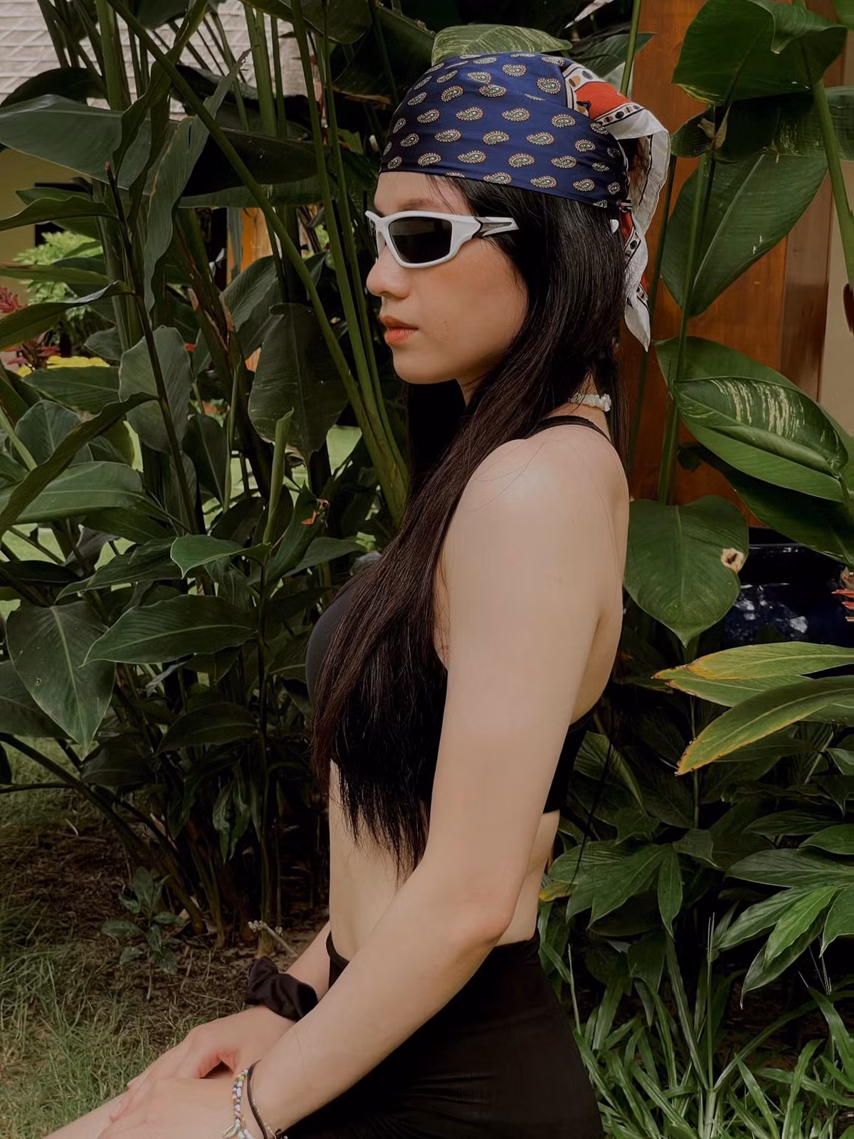 Trang cá nhân của hot girl làng võ, có 8.500 người theo dõi. Cẩm Lành cũng thường chia sẻ những hình ảnh cuộc sống hàng ngày lên mạng xã hội.