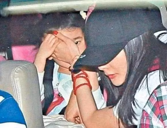 Duong Mich dua 1,7 nghin ty cho Luu Khai Uy kem dieu kien soc